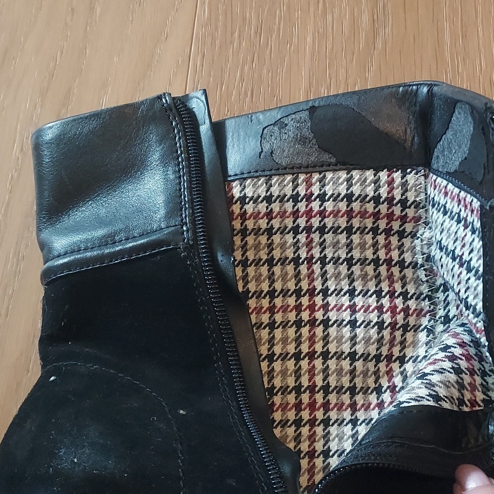 Tommy Hilfiger WOMEN'S BOOTS WITH 2 3/4 INCH HEELS - Picture 3 of 5